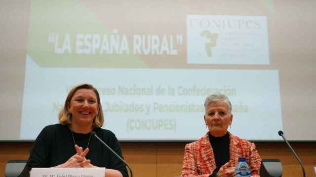La consejera de Familia e Igualdad de Oportunidades, Isabel Blanco, inaugura el VI Congreso Nacional de la Confederación de Jubilados y Pensionistas de España (CONJUPES)