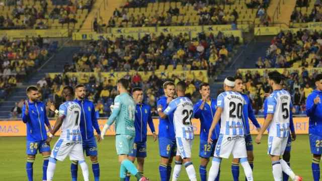 Los jugadores del Málaga CF antes del partido contra Las Palmas