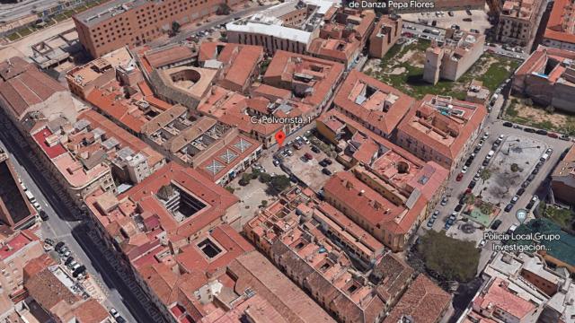 Vista de la parcela de El Perchel Norte de Málaga donde se proyecta un edificio de 10 apartamentos turísticos.