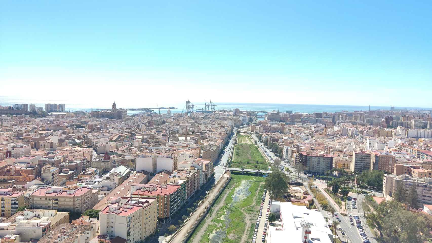Imágenes de las torres de 30 plantas de Málaga.