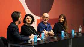 Alberto Ojeda conduce la conversación con Lucía Carballal, Alfredo Sanzol y Carolina África en el Círculo de Bellas Artes