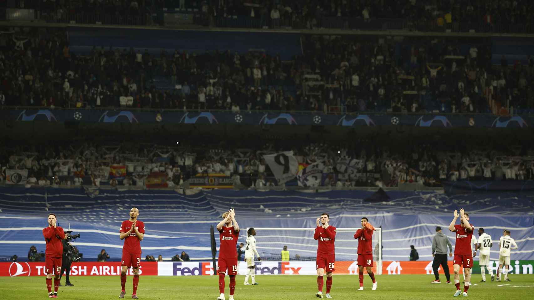 Los jugadores del Liverpool en el Santiago Bernabéu