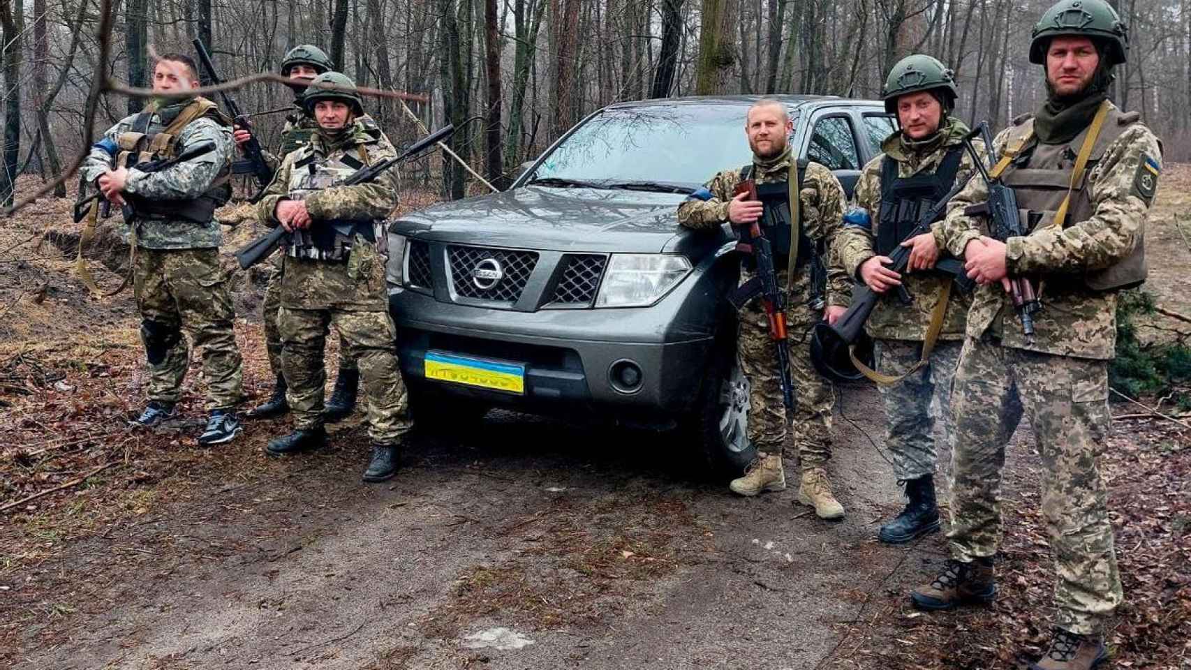 Aficionados del Dinamo de Kiev convertidos en soldados en la guerra de Ucrania