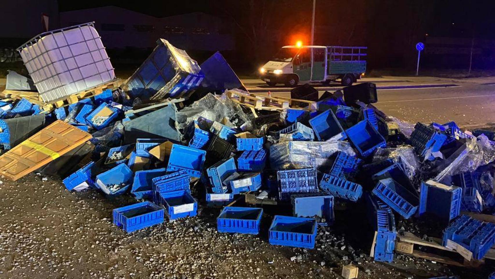Cajas que llevaba el camión