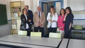 La consejera de Educación, Rocío Lucas, durante su visita al IES Parquesol de Valladolid