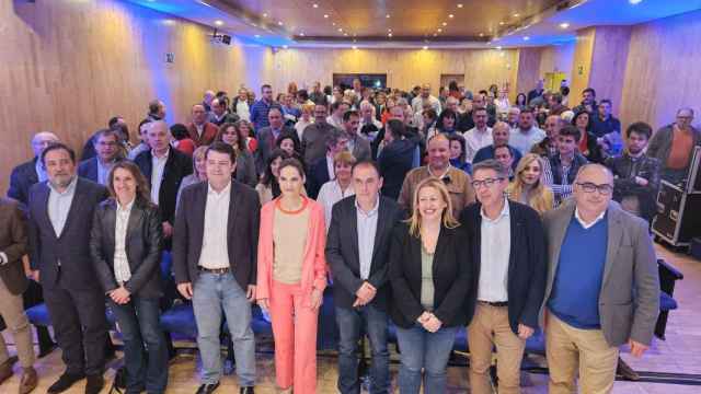 El presidente del PP de Castilla y León visita Soria para arropar a la candidata a la Alcaldía