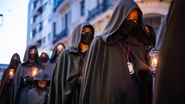 Desfile procesional de la Virgen de la Soledad