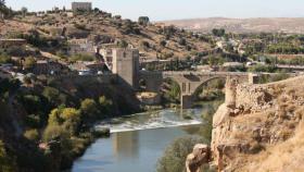 El río Tajo a su paso por Toledo.