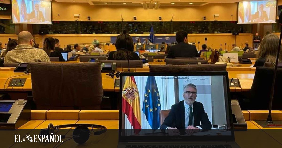 Sólo la ultraderecha apoya a Marlaska al explicar la tragedia de Melilla ante el Parlamento Europeo
