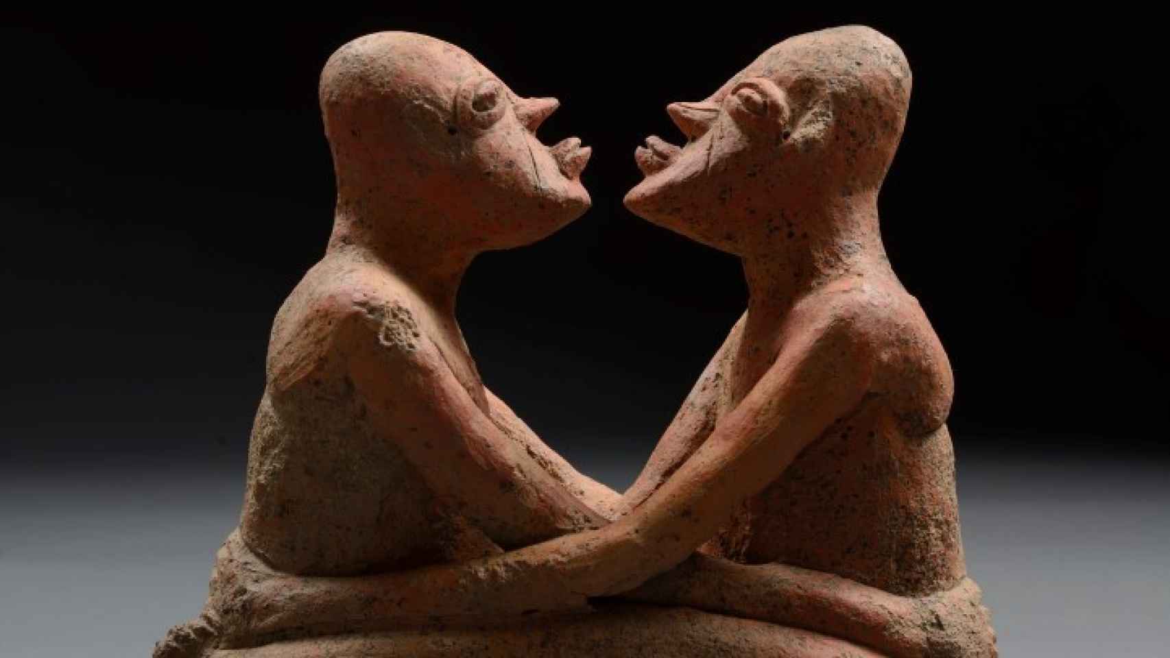 Maternidad Djenné (pareja abrazada en posición sentada), s. XII-XVI