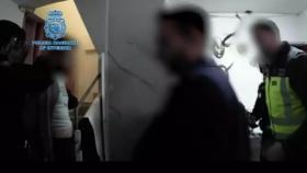 Detenido en Madrid un fugitivo con una condena de 24 años por una violación múltiple a una mujer