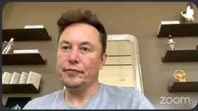 Elon Musk está apareciendo en canales de YouTube hackeados, pero es sólo una imagen