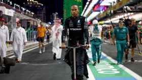 Lewis Hamilton en el paddock del Gran Premio de Arabia Saudí