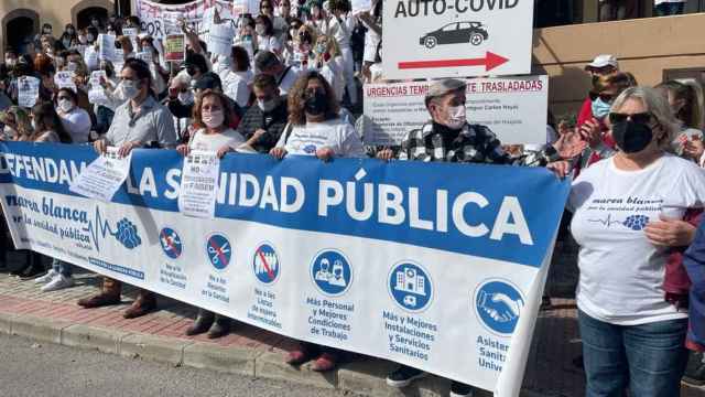 Una manifestación de la Marea Blanca por la Sanidad Pública en Málaga.