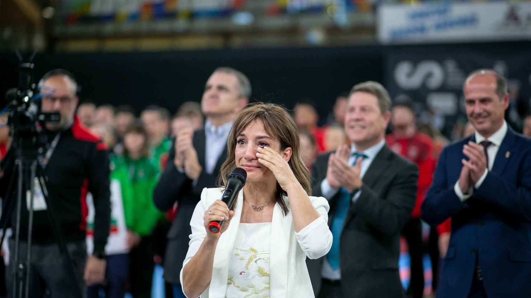 Imágenes del día: emotivo homenaje a la karateca Sandra Sánchez en Guadalajara