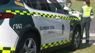 Un muerto y dos heridos en el choque de dos motos en una carretera de Cuenca