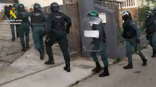 Ocho detenidos por aprovechar la pandemia para robar las herencias de 22 ancianos en Alicante