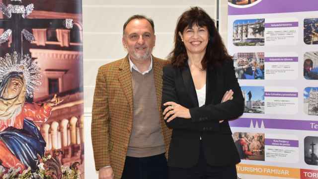 La concejala de Cultura y Turismo, Ana Redondo, con el gerente de la Sociedad Mixta de Turismo, Juan Manuel Guimeráns