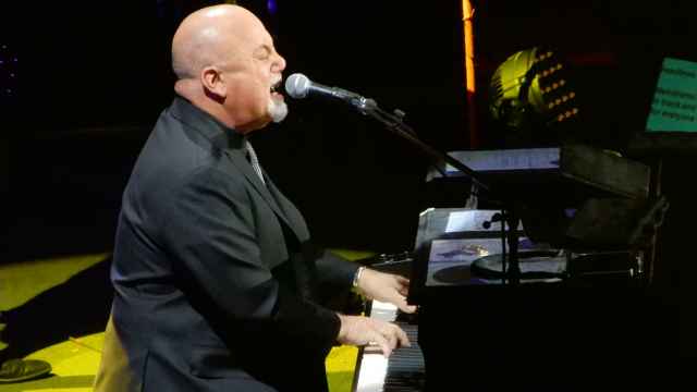 Billy Joel, autor de 'Piano man', en el Nassau Veterans Memorial Coliseum (Long Island, Nueva York, Estados Unidos) el 5 de abril de 2017. Foto: slgckgc (CC BY 2.0)