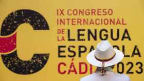 asistente durante la segunda jornada del IX Congreso Internacional de la Lengua Española que se celebra en Cádiz. Foto: Jorge Zapata (Efe)