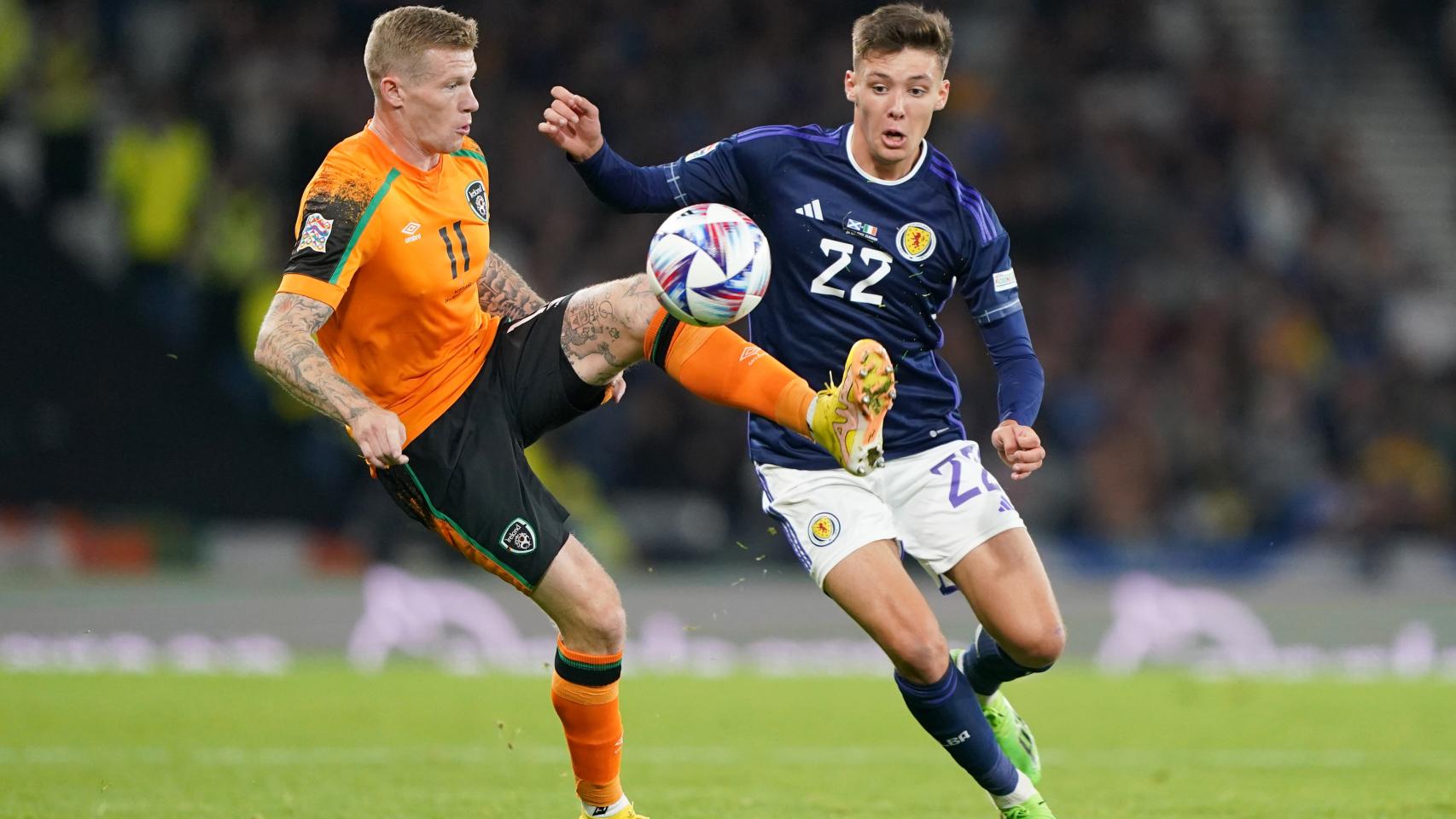 James McClean durante un partido con la República de Irlanda en la Nations League
