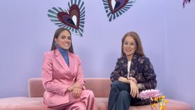 Laura Pérez Vega, Fundadora y Directora Creativa de Lausett, junto a Gloria Lomana.