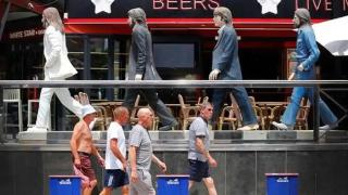 Un británico, detenido por apuñalar a otro cliente en un pub en Benidorm; ambos acaban hospitalizados