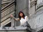 Argentina, condenada a pagar hasta 18.000 millones por la expropiación de YPF thumbnail