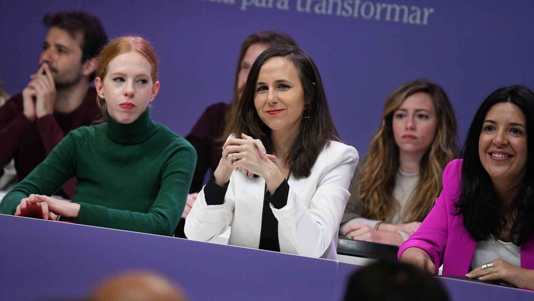 La secretaria Organización de Podemos, Lilith Verstrynge; la secretaria general, Ione Belarra; y la secretaria de Internacional, Idoia Villanueva, en el Consejo Ciudadano Estatal de Podemos.