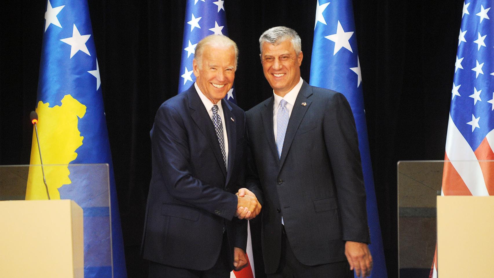 Joe Biden (left) greets Hashim Thaçi (right).