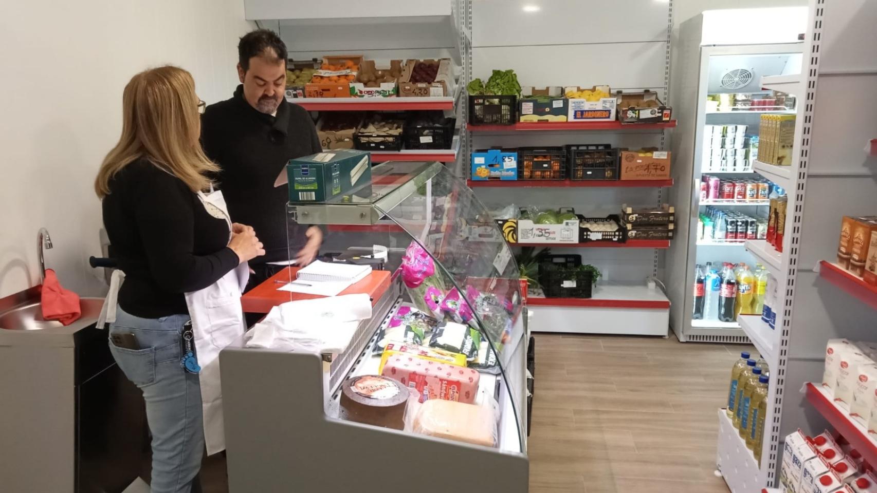 apertura de una pequeña tienda minorista