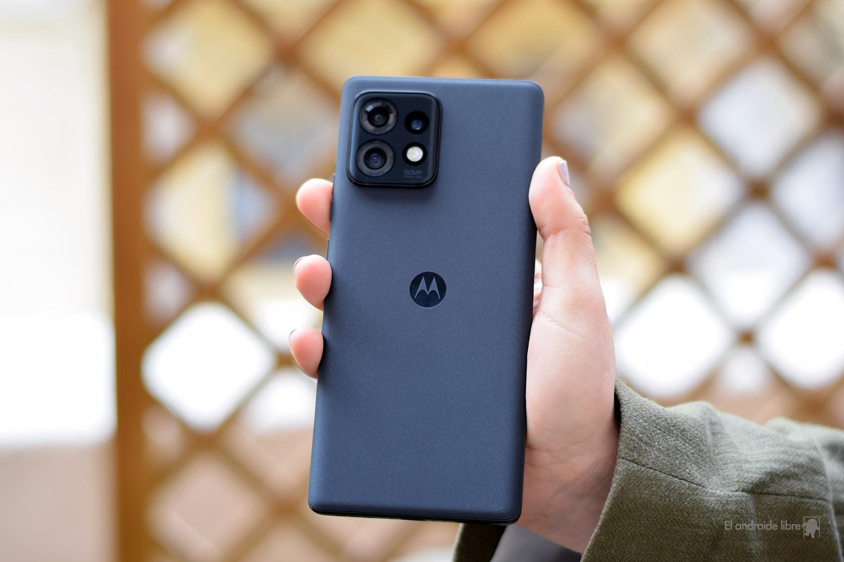 El Motorola Edge 40 Pro llega a España: un gran flagship bien dotado y a un  gran precio