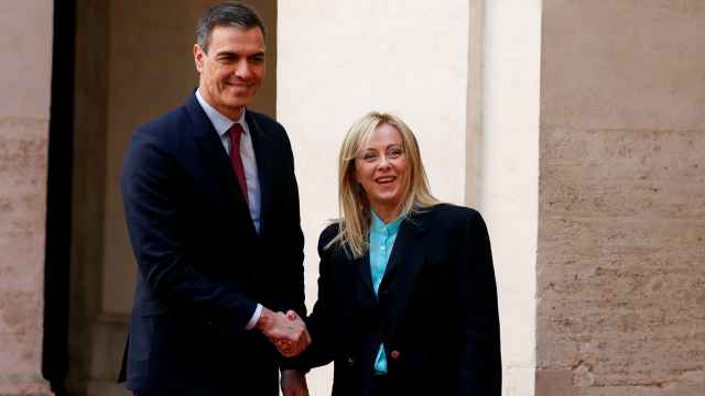 La primera ministra italiana, Giorgia Melonia, y el presidente del Gobierno español, Pedro Sánchez, este miércoles en Roma.