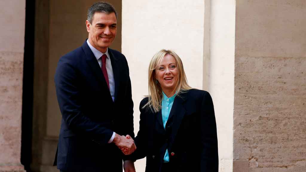 El presidente del Gobierno español, Pedro Sánchez, y su homóloga italiana, Giorgia Meloni, este miércoles en el Palacio Chigi de Roma.