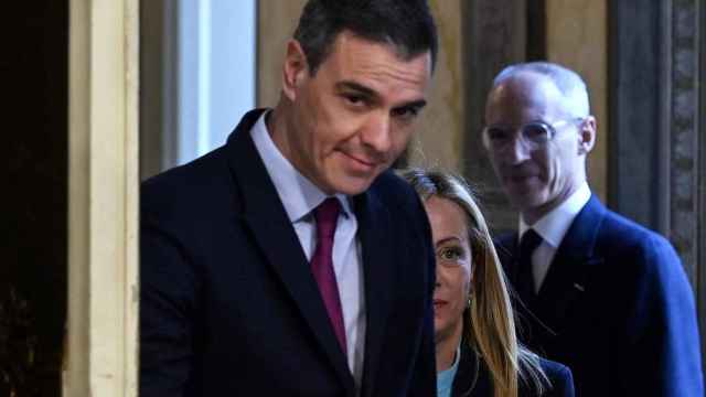 Sánchez, presidente del Gobierno, y Meloni, primera ministra italiana, este miércoles en el Palacio Chigi de Roma.