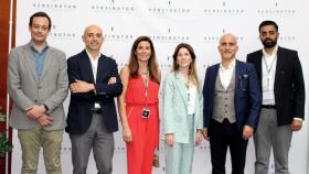 Mathieu Carenzo, Inversor y Profesor de IESE; José de la Maza, Socio de Kensington Andalucía; Ana Sánchez, Coach Kensington Academy; Carolina Pallarés, Socia Directora de Kensington Andalucía; Mehrdad Bonakdar, CEO Kensington Finest Properties; y el Director de franquicias de la compañía, Shujat Sarwar.