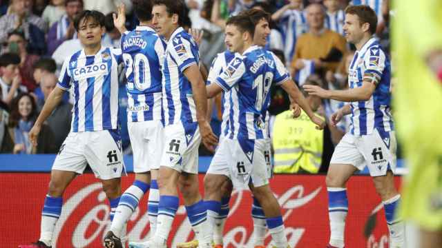 Los jugadores de la Real Sociedad celebran uno de los goles de la victoria frente al Getafe.