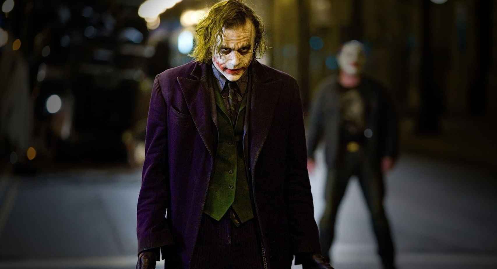 Heath Ledger interpretando al Joker.