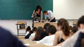 Alumnos durante una clase, en imagen de archivo.