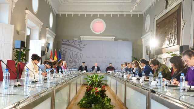 Imagen de una reunión del Consejo de Castilla y León de Cooperación para el Desarrollo.