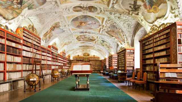 Esta es la increíble biblioteca que puedes visitar en Madrid