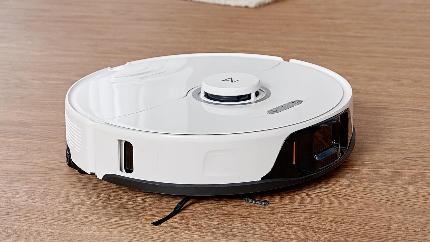 La Roomba que friega y aspira es oficial: el nuevo robot “se transforma”  dependiendo del suelo