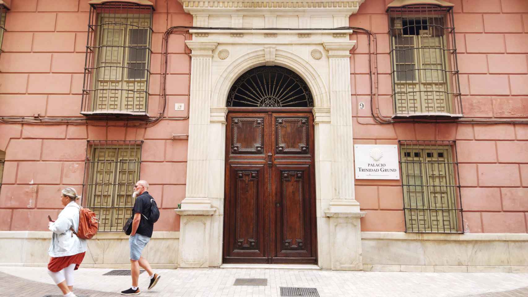 Fachada del Palacio Trinidad Grund en Málaga.