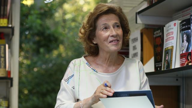 Julia Navarro en la feria del libro de 2022.