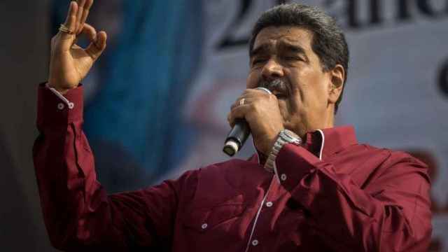 Maduro vuelve a mencionar su intención de adelantar las elecciones presidenciales a este año