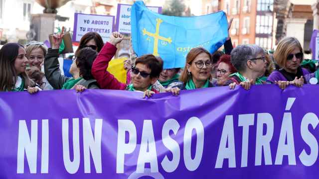 Manifestación en defensa del derecho efectivo a abortar en la Sanidad pública convocada por las organizaciones feministas de Castilla y León en Valladolid