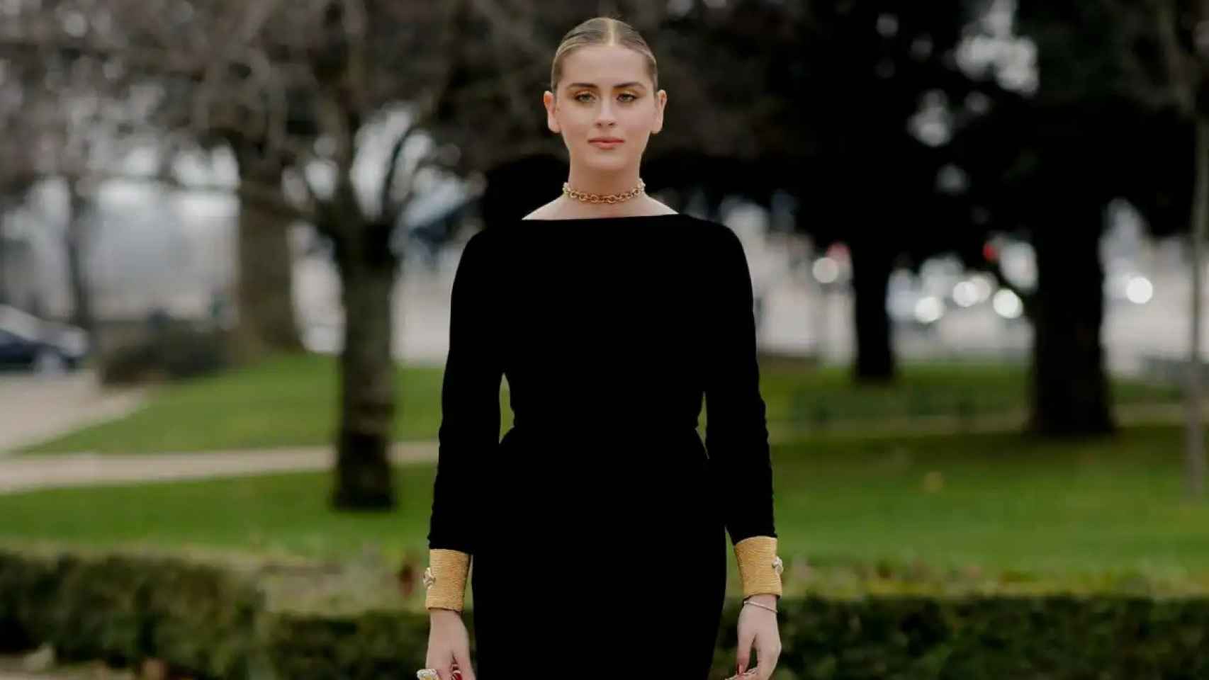 7 versiones 'low-cost' del mítico vestido negro de Chanel que vas a  necesitar en tu armario