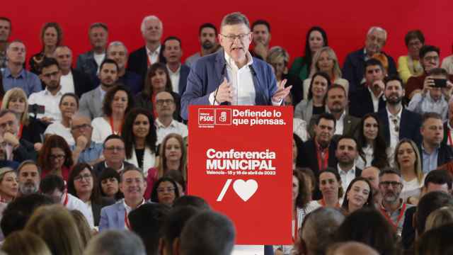 Ximo Puig interviene este domingo en la jornada de clausura de la Conferencia Municipal del PSOE.
