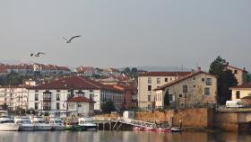 Vista de San Vicente de la Barquera, en Cantabria.