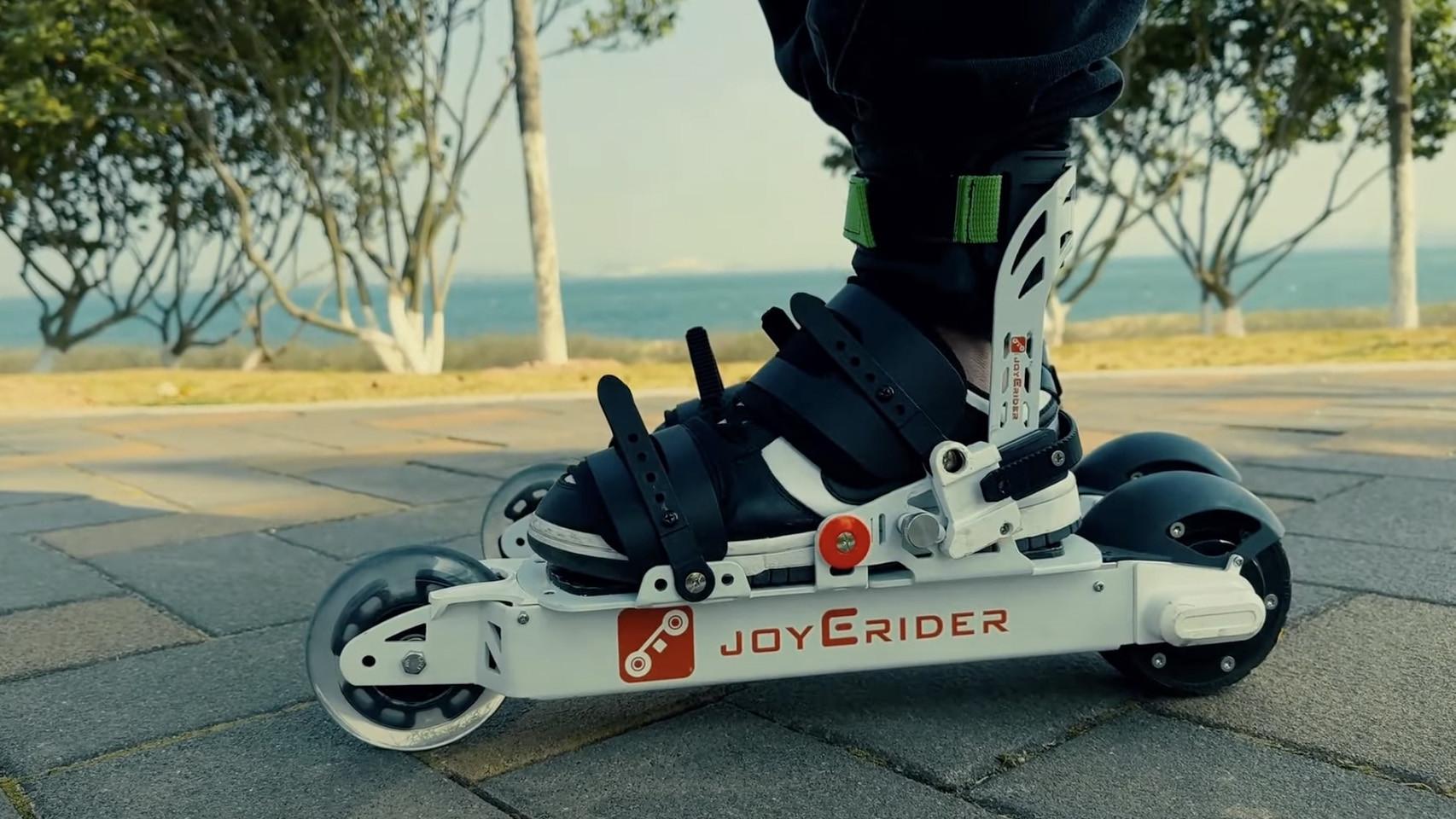 Los veloces patines eléctricos que te permiten circular a 20 km/h con un  sencillo gesto con el pie